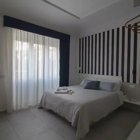 Chiaro-la Casa Al Mare 미노리