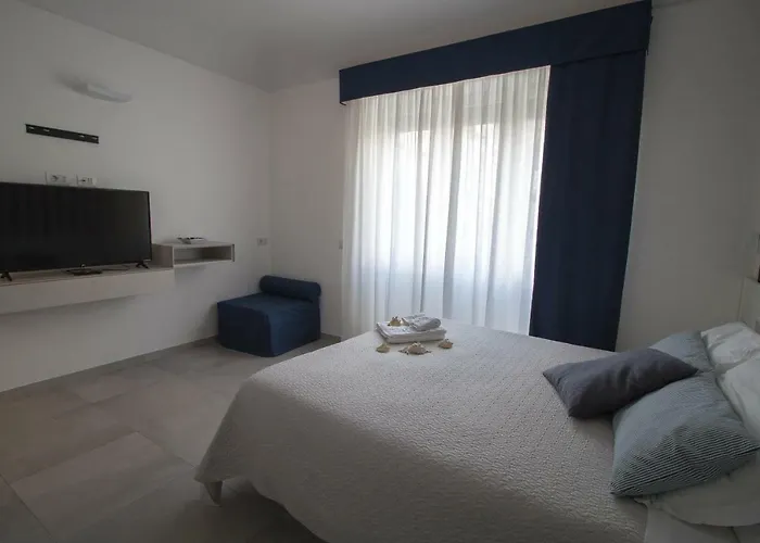 Chiaro-la Casa Al Mare Tatil Evi Minori